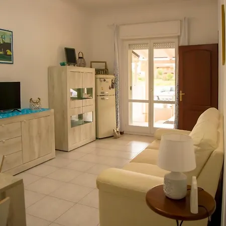 Viale Sardegna Seahouse - Groundfloor Apartamento *